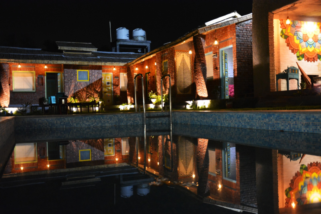 Courtyard retreats